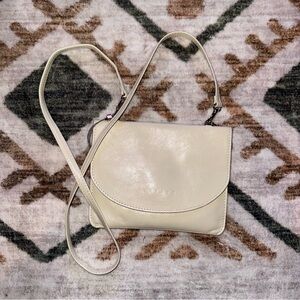 Chic Cream Crossbody Bag